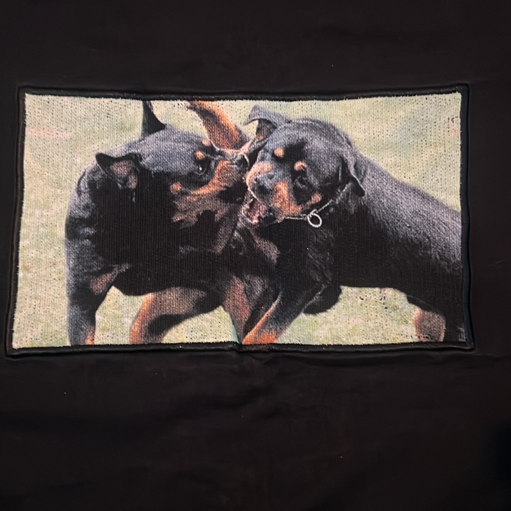 GiVENCHY Rottweiler shirt 🐾🐶 - Picture 2 of 7